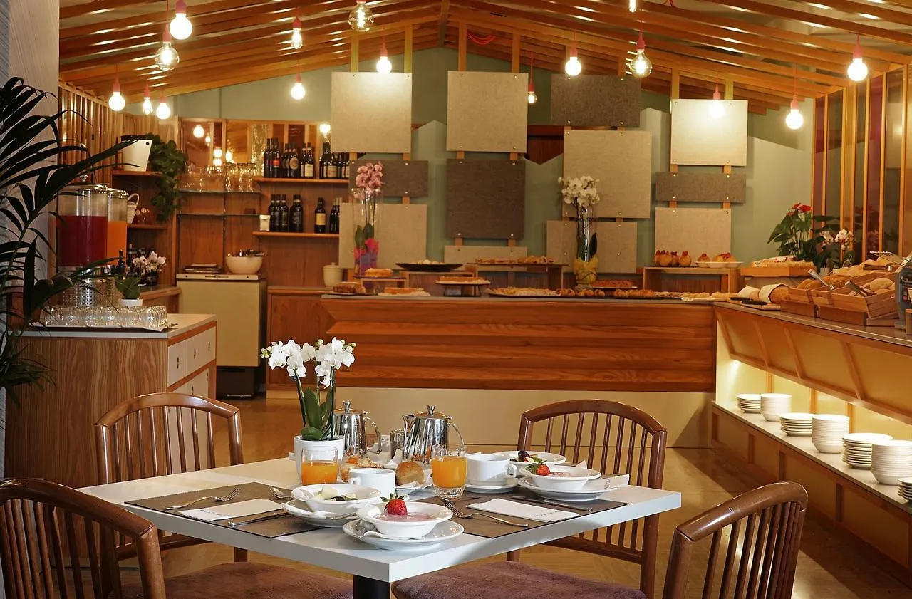 Hotel La Perla - Bike Hotel Garda  Italien