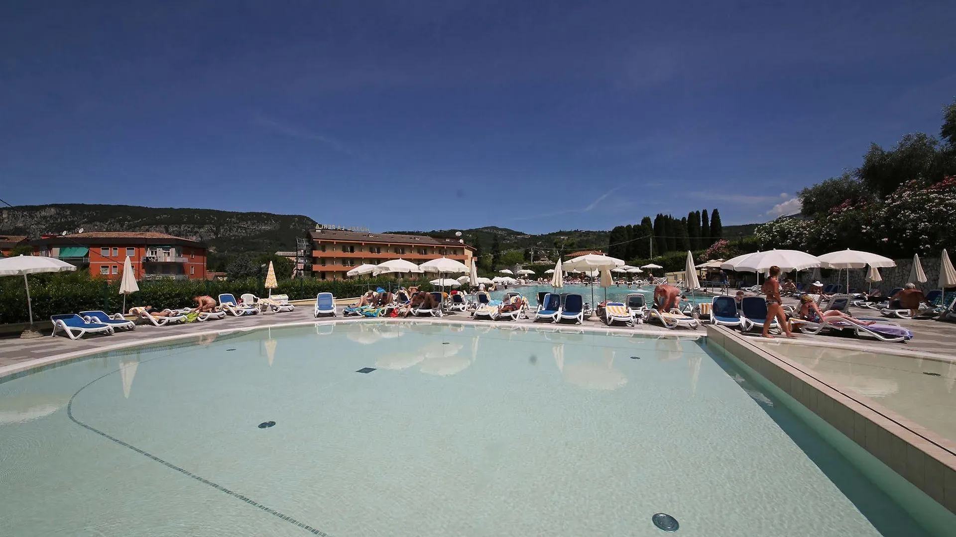 Hotel La Perla - Bike Hotel Garda