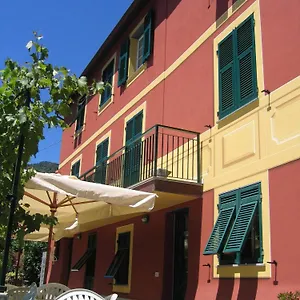 Cerisola 2003 Farm stay Zoagli
