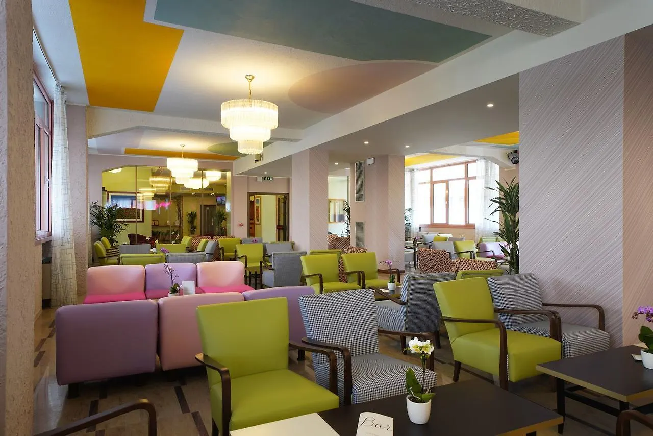 Hotel La Perla - Bike Hotel Garda  Garda (Verona)