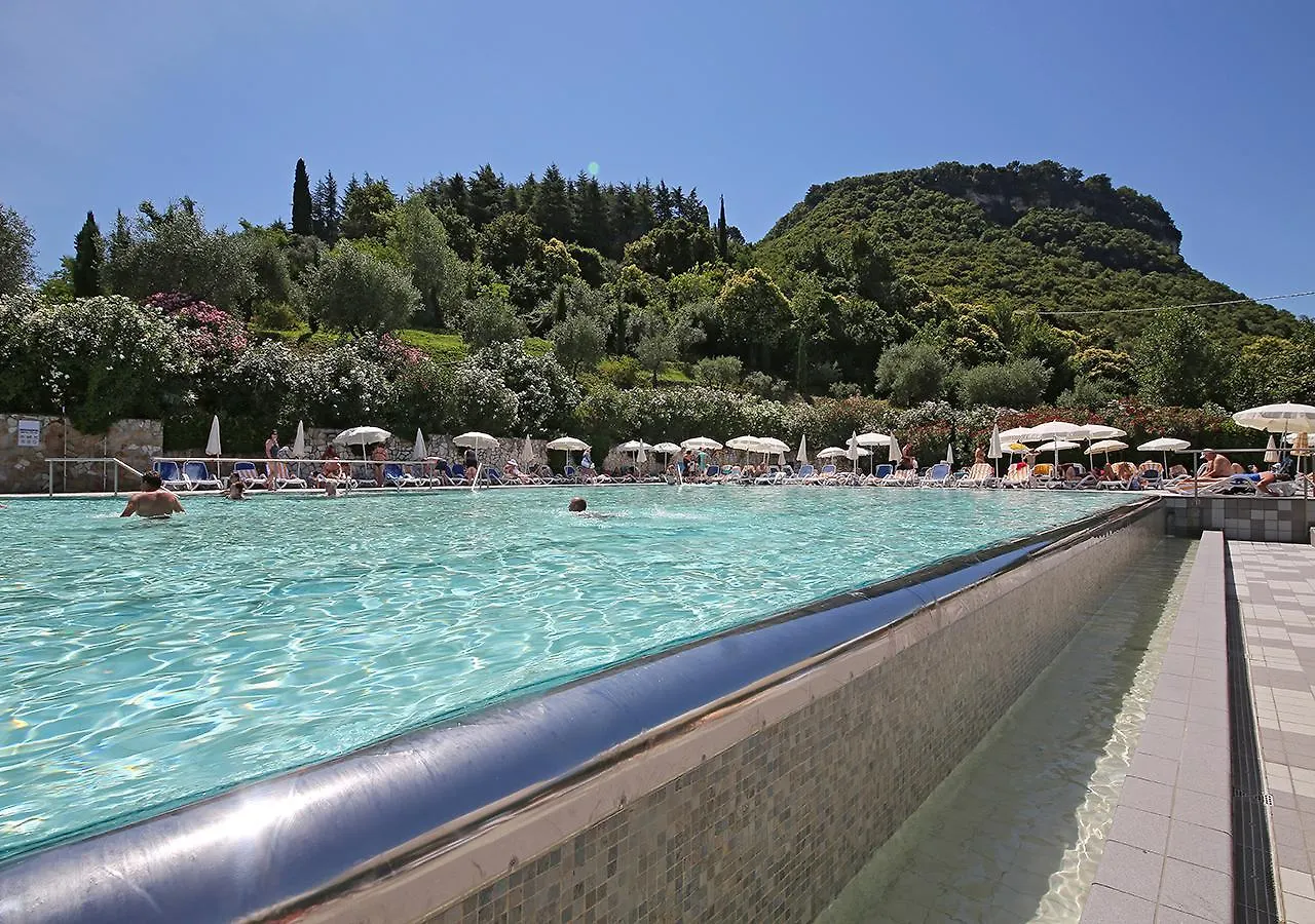 ***  Hotel La Perla - Bike Hotel Garda  Italy